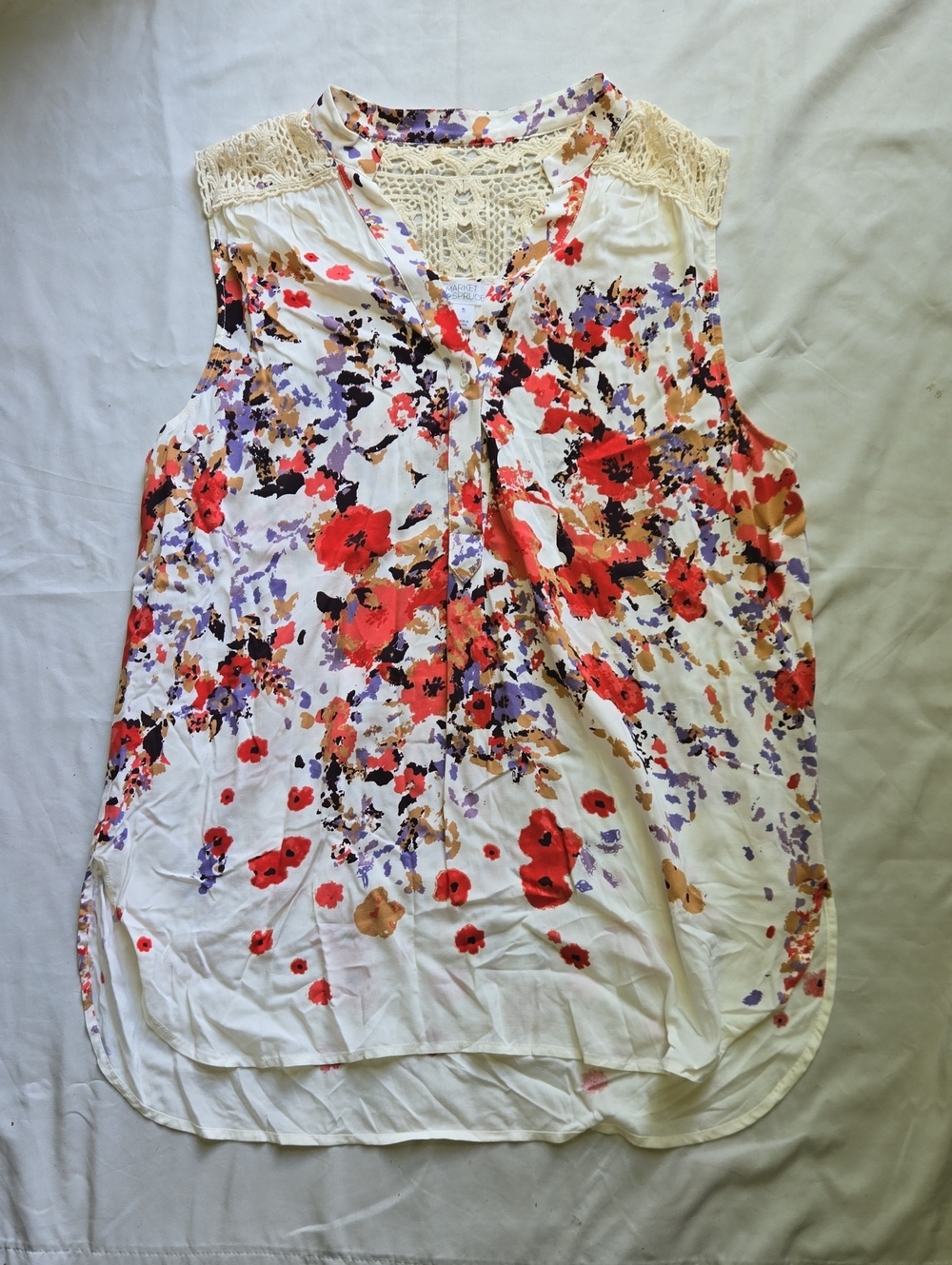 Market & Spruce White Sleeveless Floral Top with Red & Purple Print